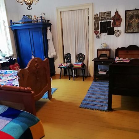 Rozmaringos Udvarhaz Dunafoldvar 外观 照片