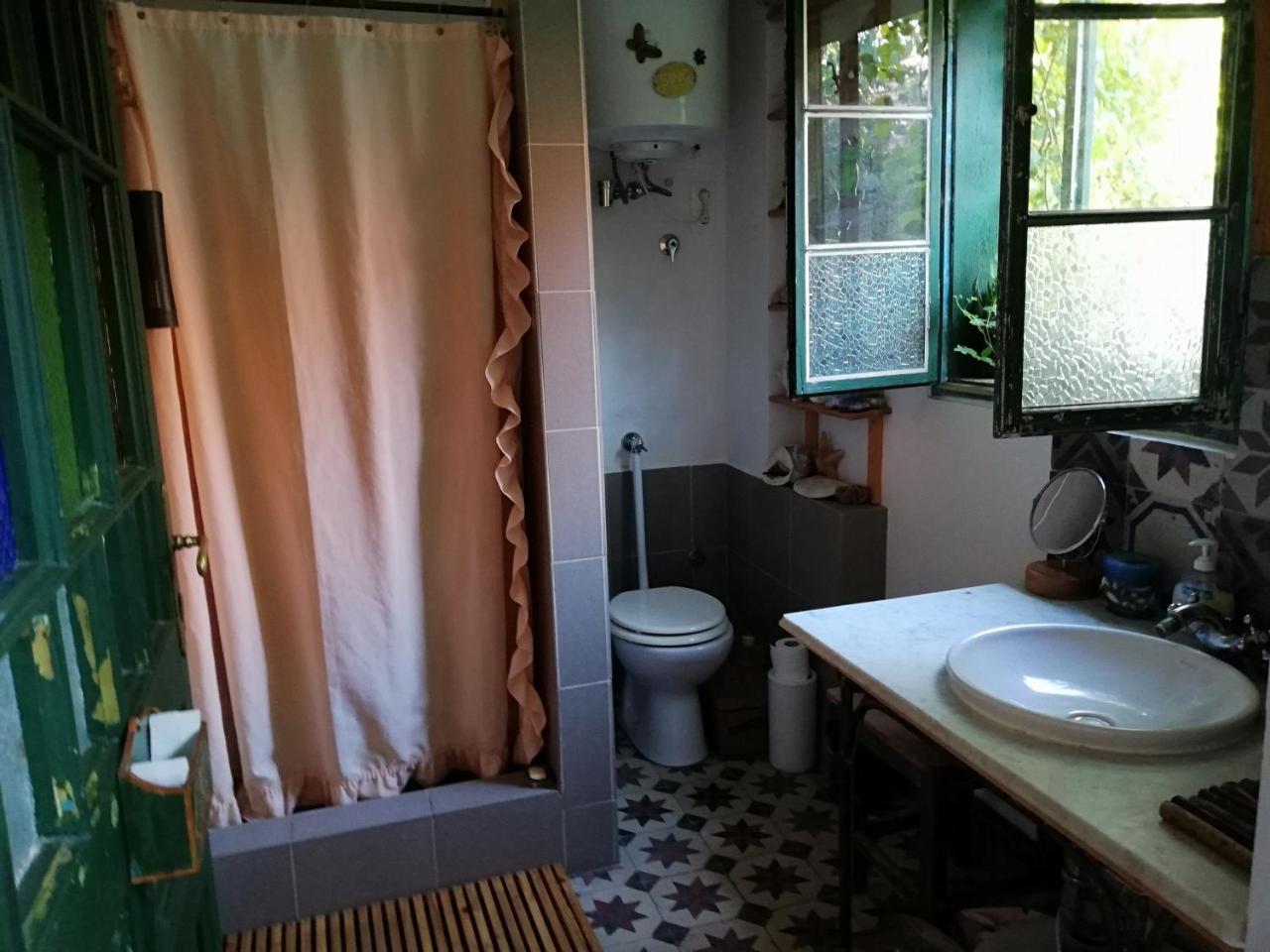 Rozmaringos Udvarhaz Dunafoldvar 外观 照片